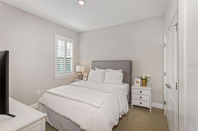 10804 WHITLAND GROVE DRIVE, Riverview, FL 33578