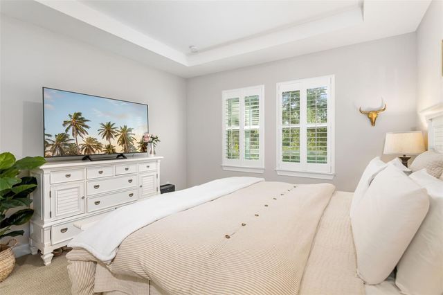 10804 WHITLAND GROVE DRIVE, Riverview, FL 33578