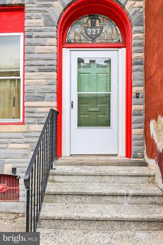 227 N 10TH ST, Reading, PA 19601