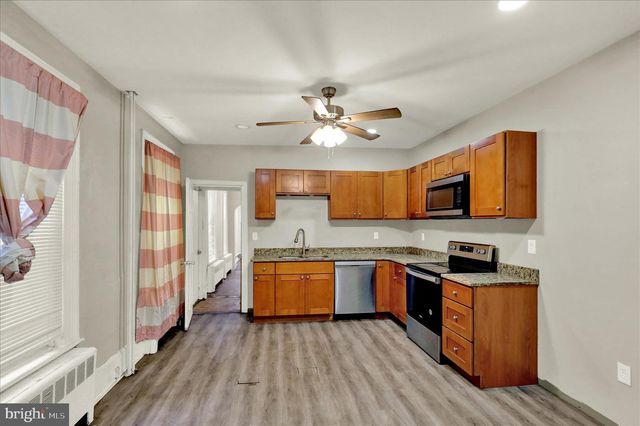 227 N 10TH ST, Reading, PA 19601