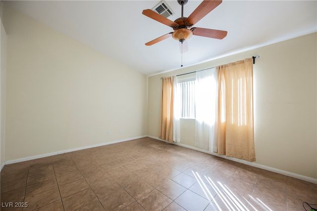 10017 Oak Creek Canyon Avenue, Las Vegas, NV 89147