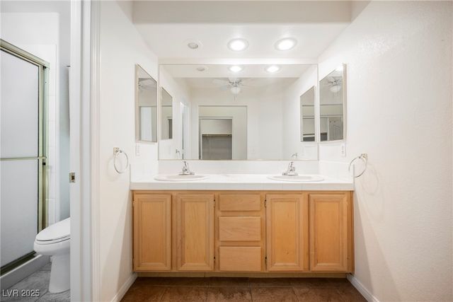 10017 Oak Creek Canyon Avenue, Las Vegas, NV 89147