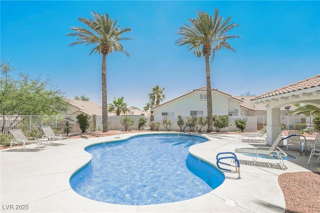 10017 Oak Creek Canyon Avenue, Las Vegas, NV 89147