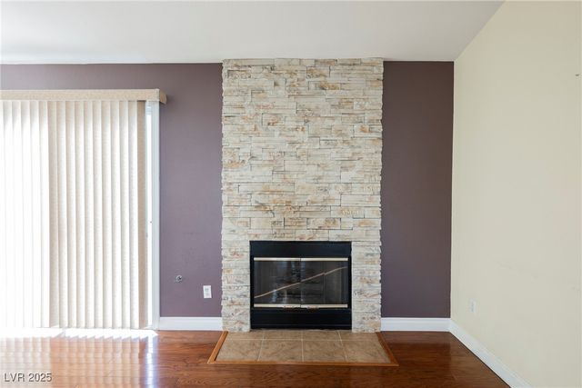 10017 Oak Creek Canyon Avenue, Las Vegas, NV 89147