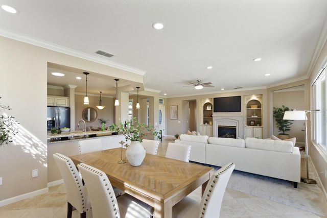 7338 School House Ln, Roseville, CA 95747