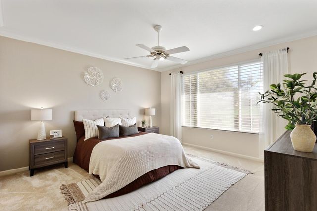 7338 School House Ln, Roseville, CA 95747