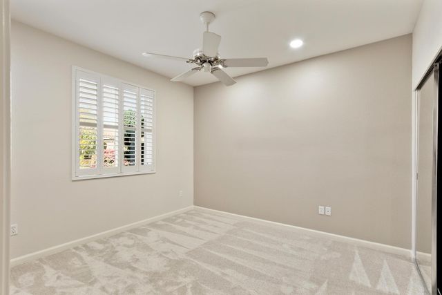 7338 School House Ln, Roseville, CA 95747