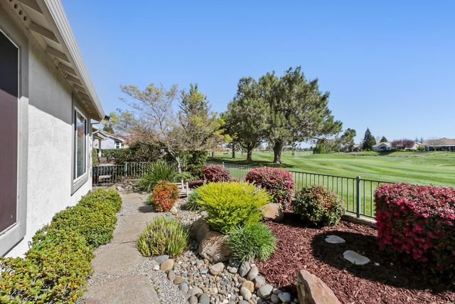 7338 School House Ln, Roseville, CA 95747