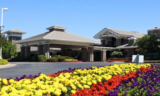 7338 School House Ln, Roseville, CA 95747