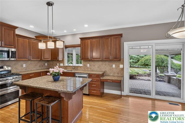 6719 Mink Road, Lower Macungie Twp, PA 18062