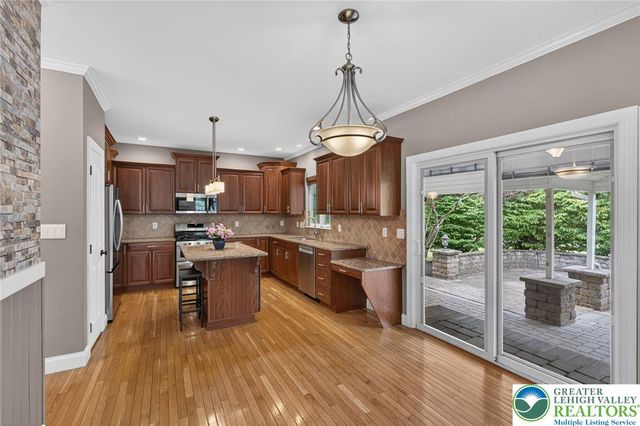 6719 Mink Road, Lower Macungie Twp, PA 18062