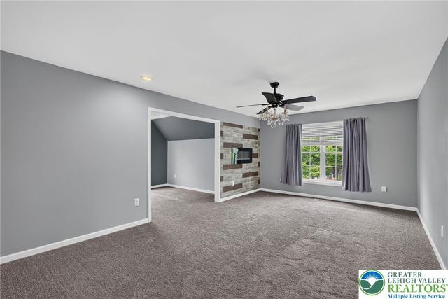 6719 Mink Road, Lower Macungie Twp, PA 18062