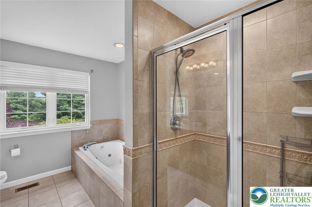 6719 Mink Road, Lower Macungie Twp, PA 18062