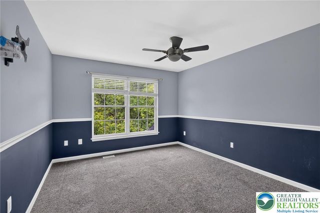 6719 Mink Road, Lower Macungie Twp, PA 18062
