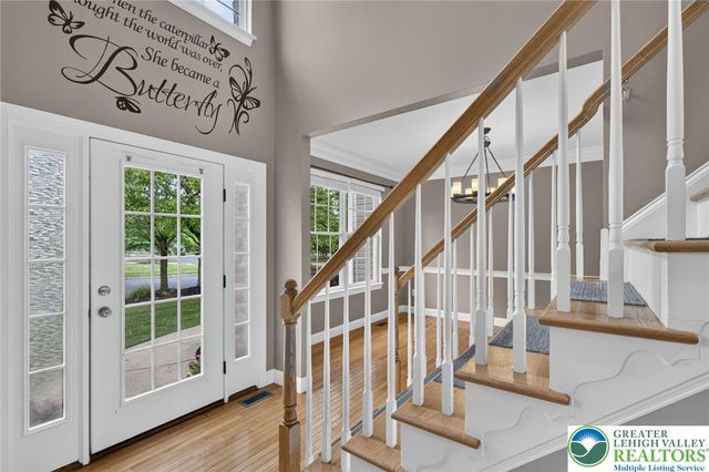 6719 Mink Road, Lower Macungie Twp, PA 18062