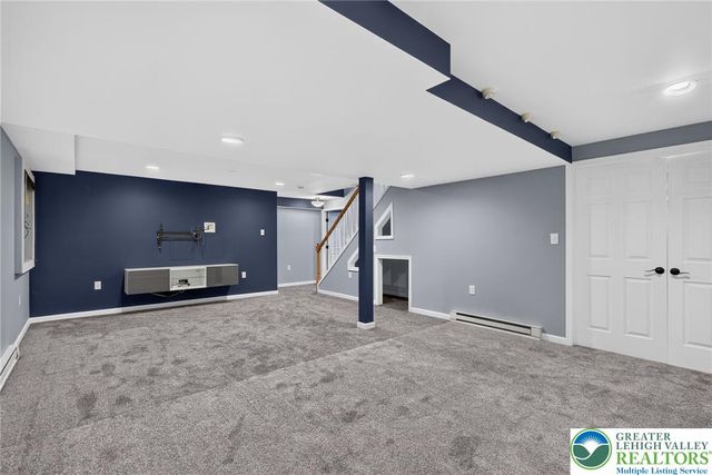 6719 Mink Road, Lower Macungie Twp, PA 18062