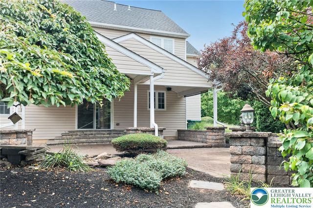 6719 Mink Road, Lower Macungie Twp, PA 18062