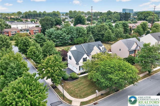 6719 Mink Road, Lower Macungie Twp, PA 18062