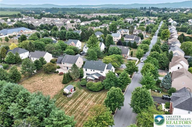 6719 Mink Road, Lower Macungie Twp, PA 18062