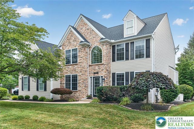 6719 Mink Road, Lower Macungie Twp, PA 18062