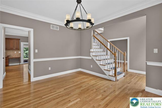 6719 Mink Road, Lower Macungie Twp, PA 18062