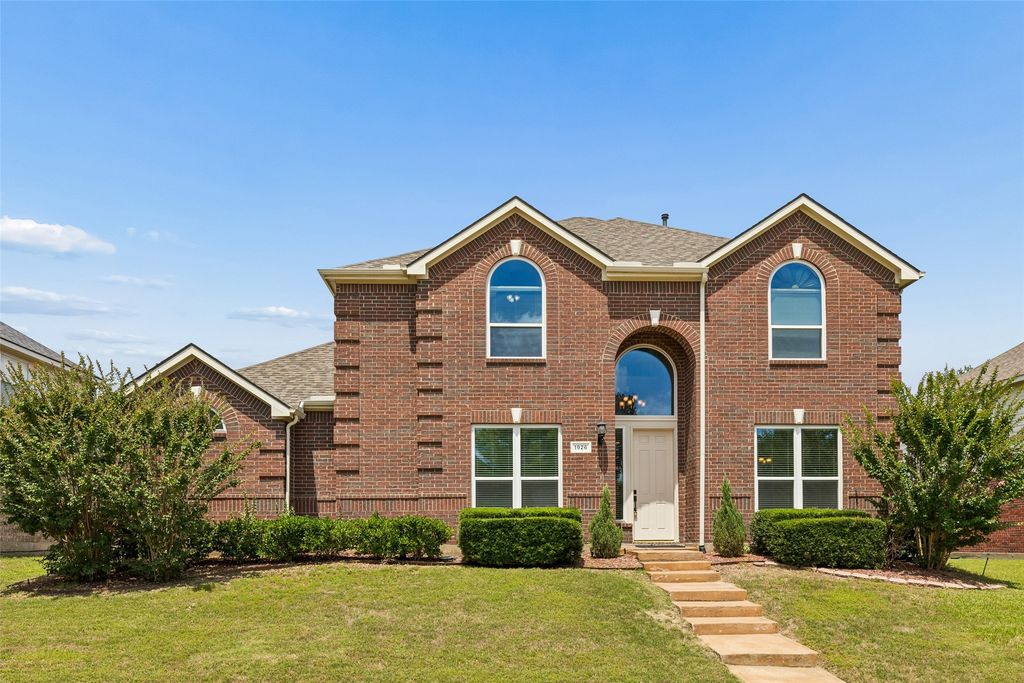 1926 Edgehill Drive, Allen, TX 75013