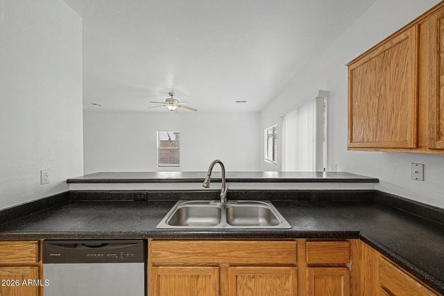 7027 W Lincoln Street, Peoria, AZ 85345