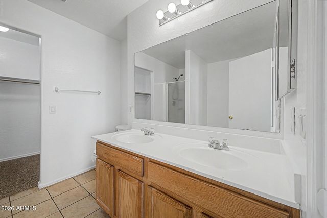 7027 W Lincoln Street, Peoria, AZ 85345