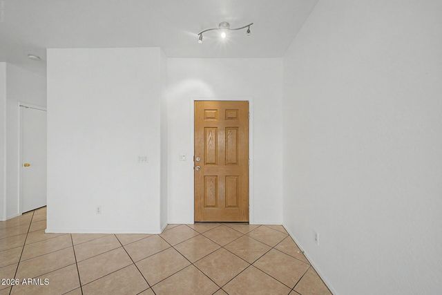 7027 W Lincoln Street, Peoria, AZ 85345