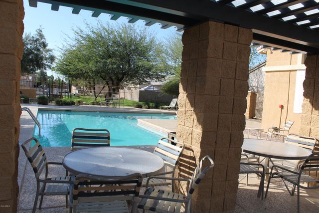 7027 W Lincoln Street, Peoria, AZ 85345