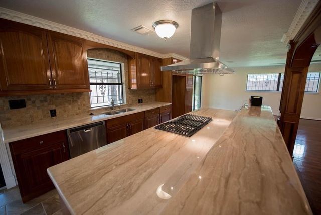 8419 Dover Street, Houston, TX 77061