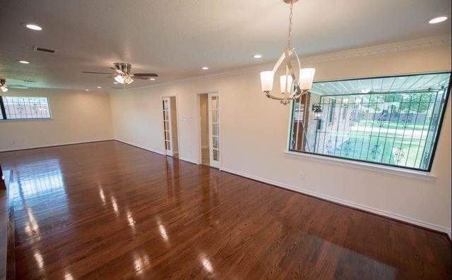 8419 Dover Street, Houston, TX 77061