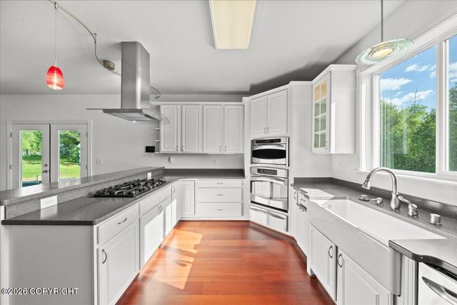 1540 S Badger Road, Palmer, AK 99645