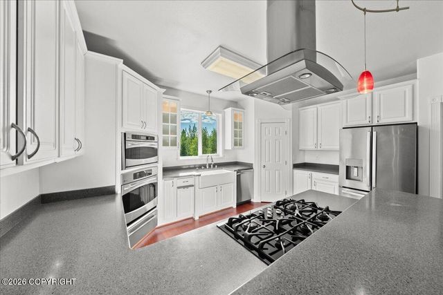 1540 S Badger Road, Palmer, AK 99645