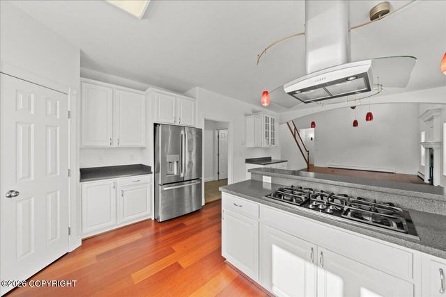 1540 S Badger Road, Palmer, AK 99645