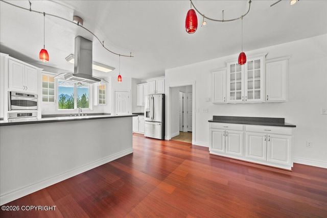 1540 S Badger Road, Palmer, AK 99645