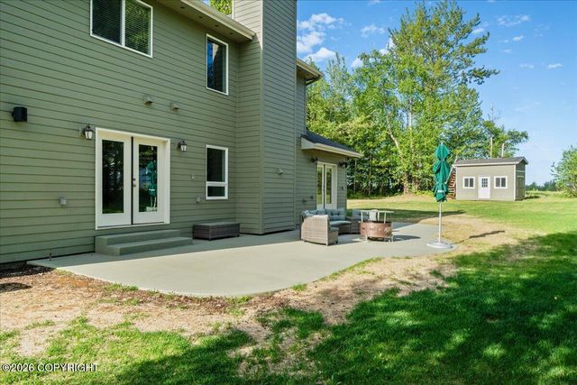 1540 S Badger Road, Palmer, AK 99645