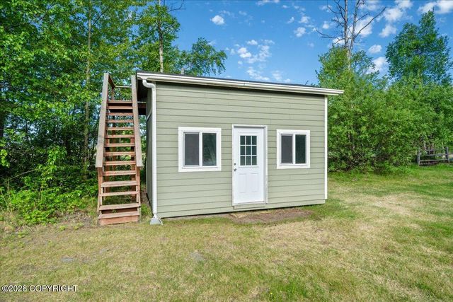 1540 S Badger Road, Palmer, AK 99645