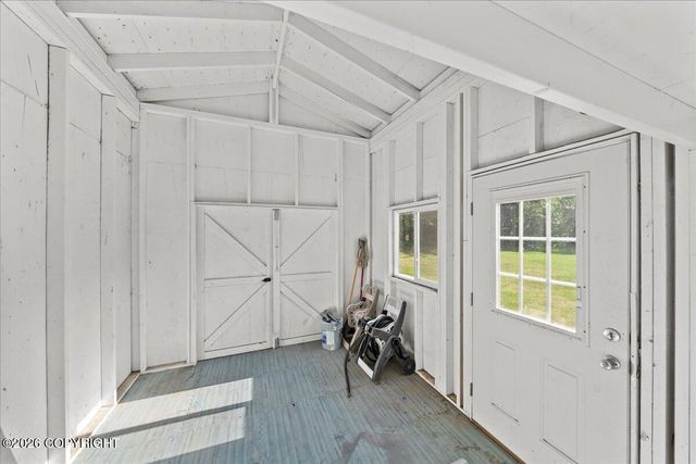 1540 S Badger Road, Palmer, AK 99645