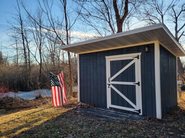 W1271 Beach ROAD, East Troy, WI 53120