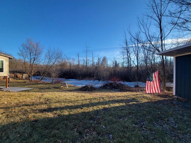 W1271 Beach ROAD, East Troy, WI 53120