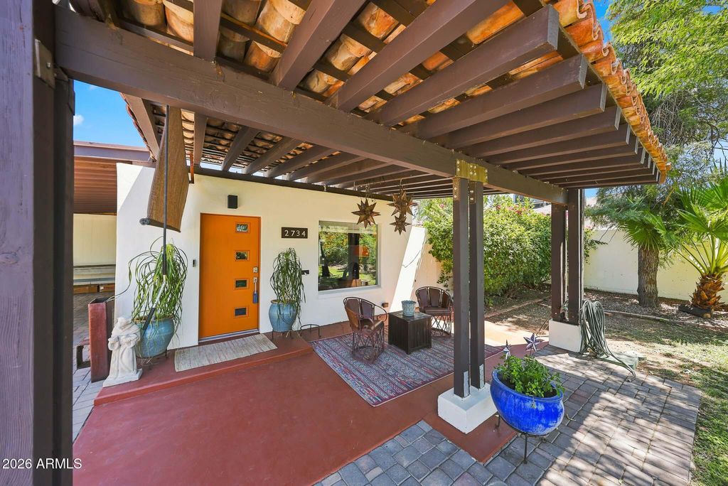 2734 E FLOWER Street, Phoenix, AZ 85016 — photo 2