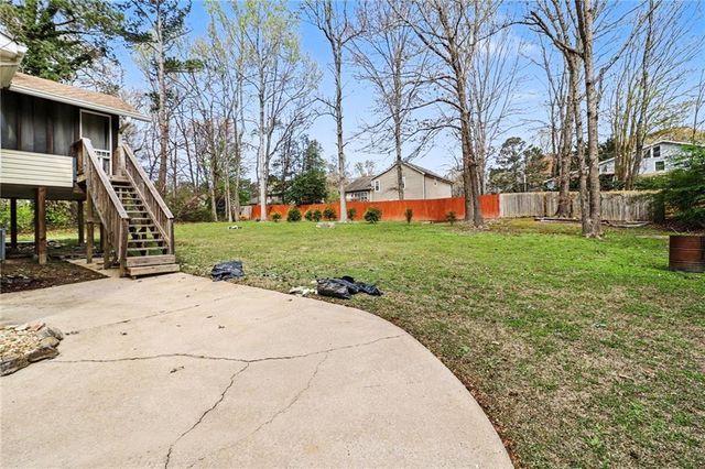 1920 Oakleaf Lane, Lithia Springs, GA 30122