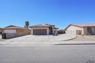 671 S Bingham Ave, Somerton, AZ 85350