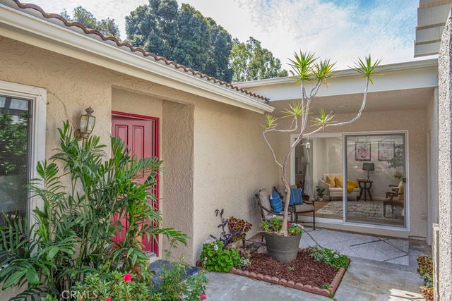 3313 San Amadeo B, Laguna Woods, CA 92637