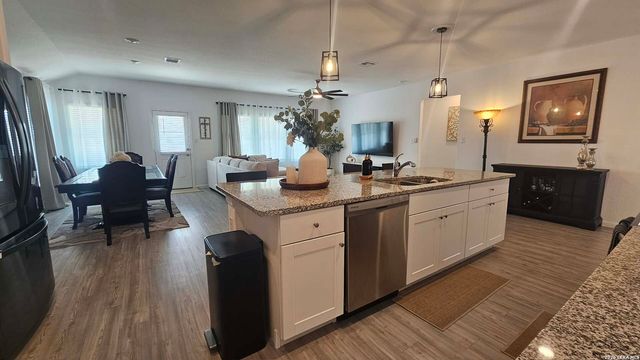 2725 San Martin, Seguin, TX 78155