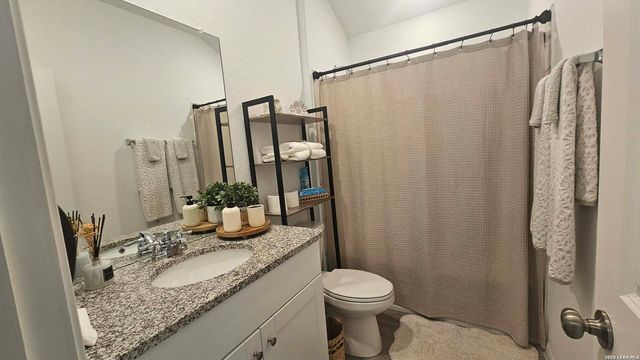 2725 San Martin, Seguin, TX 78155