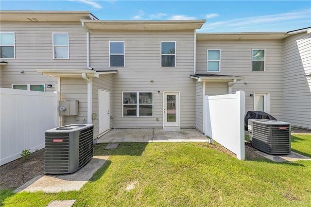 4431 Pinscher Street, Union City, GA 30291