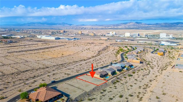 2693 Port Isabel Way, Bullhead City, AZ 86429