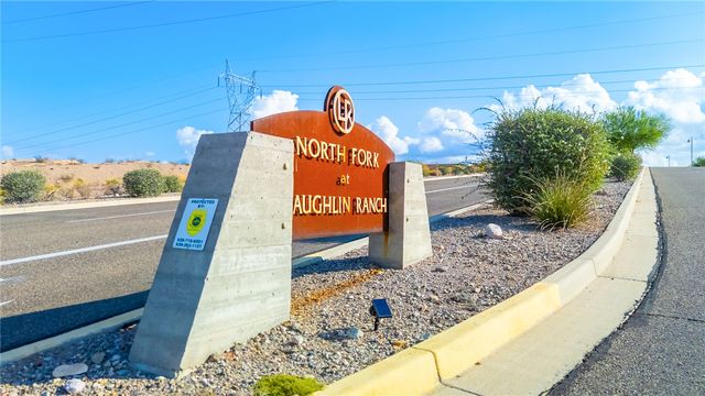 2693 Port Isabel Way, Bullhead City, AZ 86429